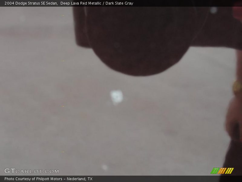 Deep Lava Red Metallic / Dark Slate Gray 2004 Dodge Stratus SE Sedan