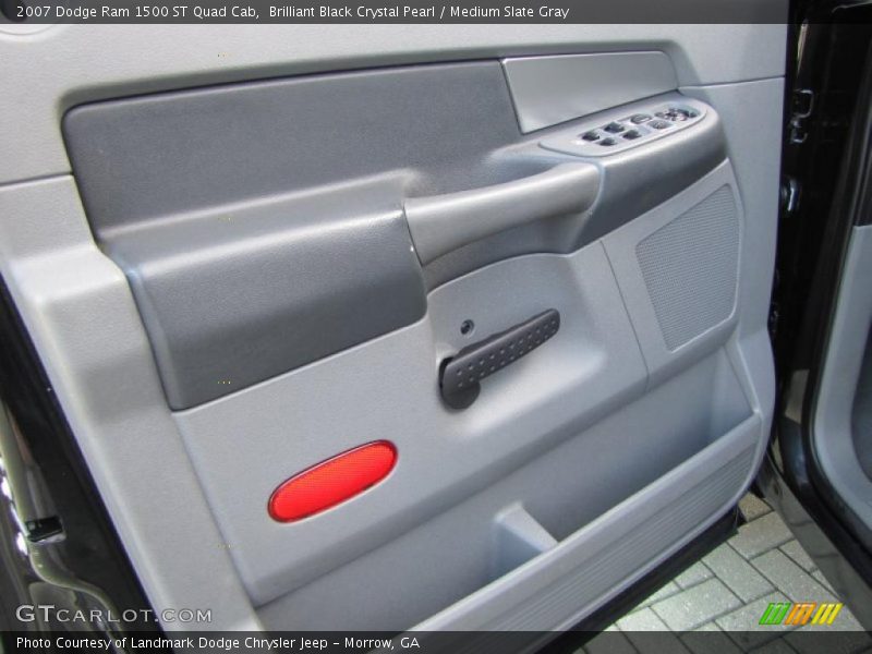 Brilliant Black Crystal Pearl / Medium Slate Gray 2007 Dodge Ram 1500 ST Quad Cab