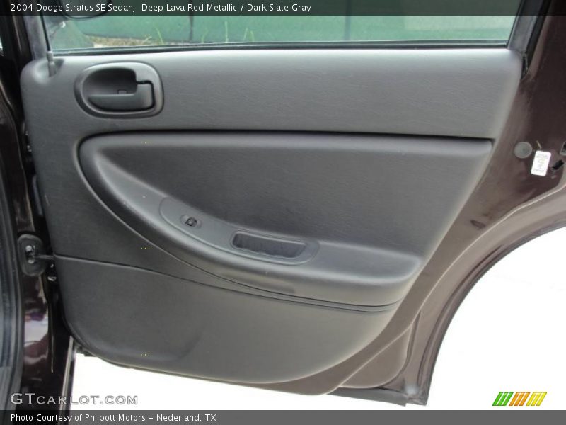 Deep Lava Red Metallic / Dark Slate Gray 2004 Dodge Stratus SE Sedan