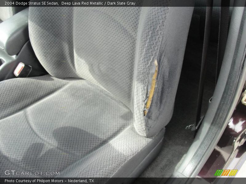 Deep Lava Red Metallic / Dark Slate Gray 2004 Dodge Stratus SE Sedan