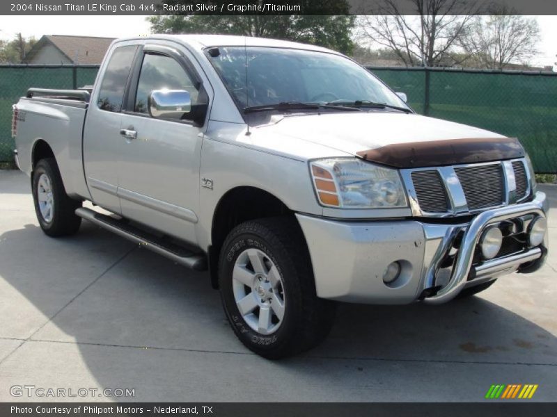 Radiant Silver / Graphite/Titanium 2004 Nissan Titan LE King Cab 4x4