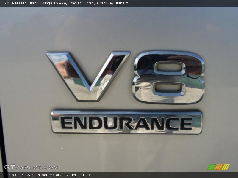  2004 Titan LE King Cab 4x4 Logo