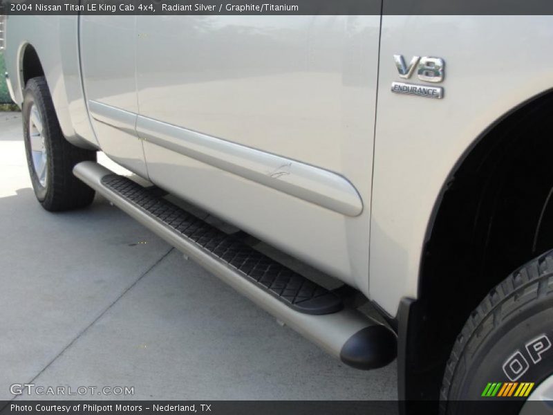 Radiant Silver / Graphite/Titanium 2004 Nissan Titan LE King Cab 4x4