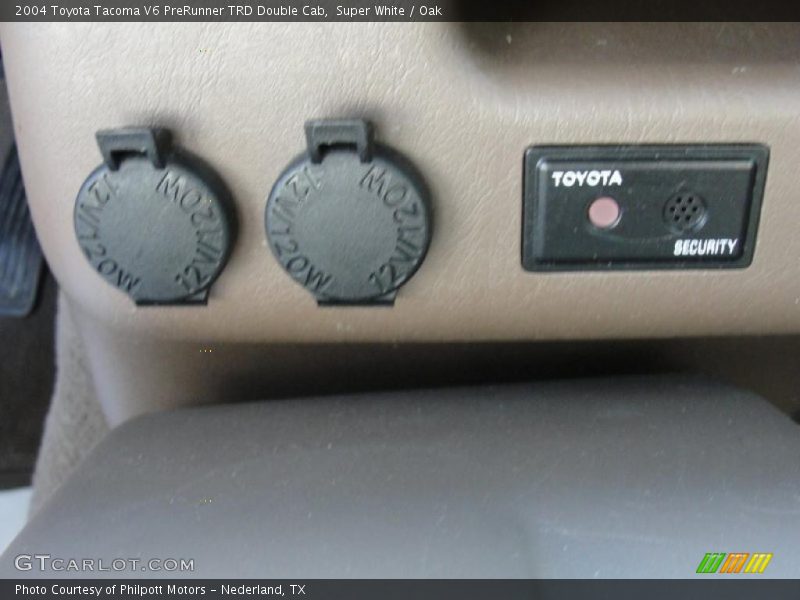 Super White / Oak 2004 Toyota Tacoma V6 PreRunner TRD Double Cab