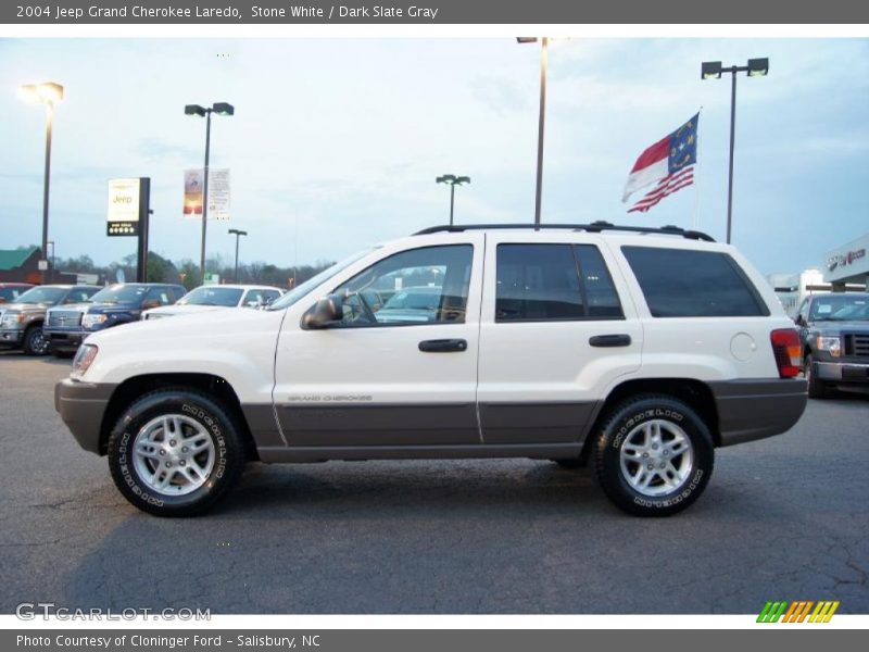 Stone White / Dark Slate Gray 2004 Jeep Grand Cherokee Laredo