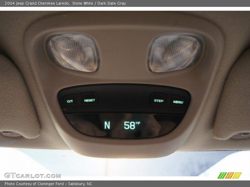 Stone White / Dark Slate Gray 2004 Jeep Grand Cherokee Laredo