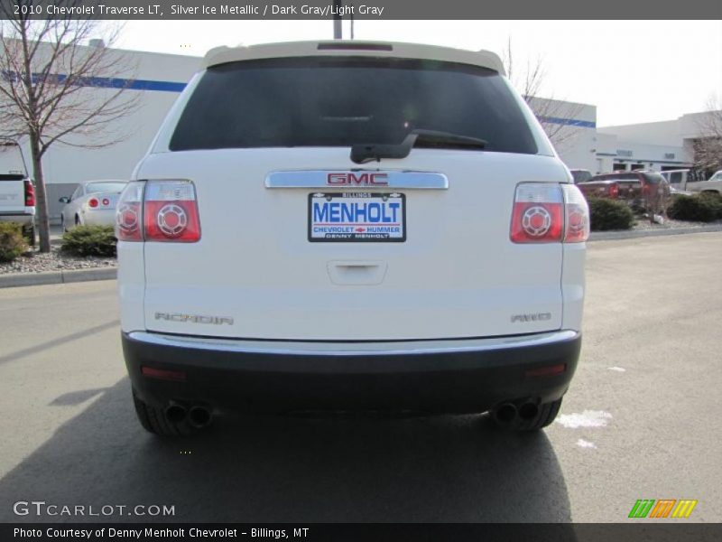 Silver Ice Metallic / Dark Gray/Light Gray 2010 Chevrolet Traverse LT