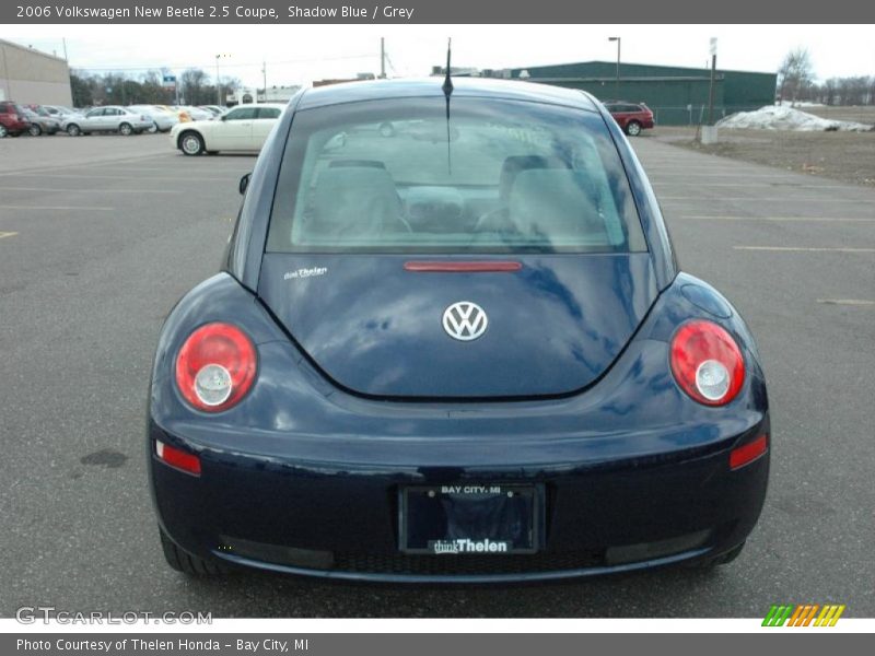 Shadow Blue / Grey 2006 Volkswagen New Beetle 2.5 Coupe
