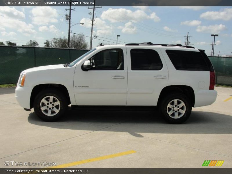 Summit White / Light Titanium 2007 GMC Yukon SLE