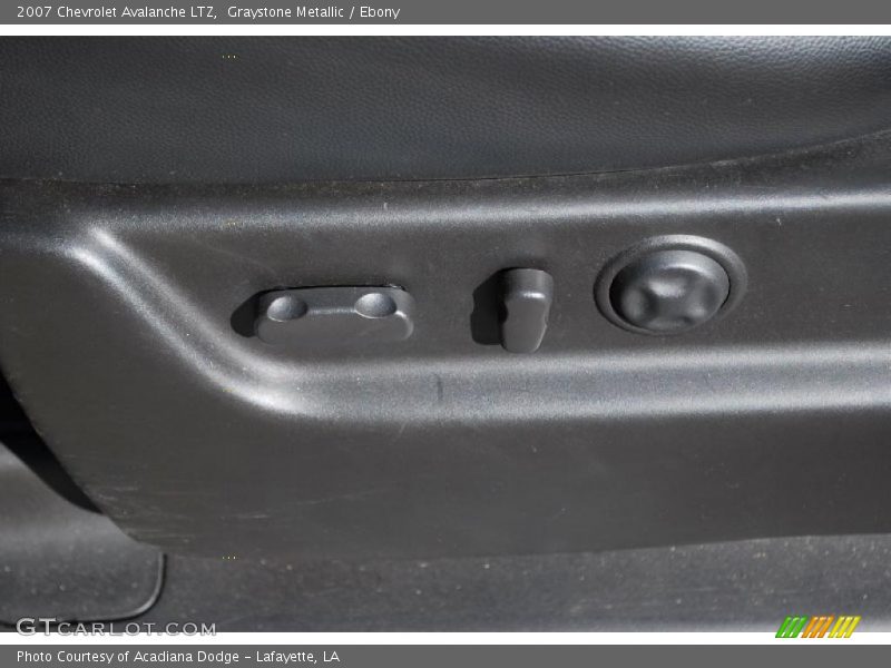 Graystone Metallic / Ebony 2007 Chevrolet Avalanche LTZ