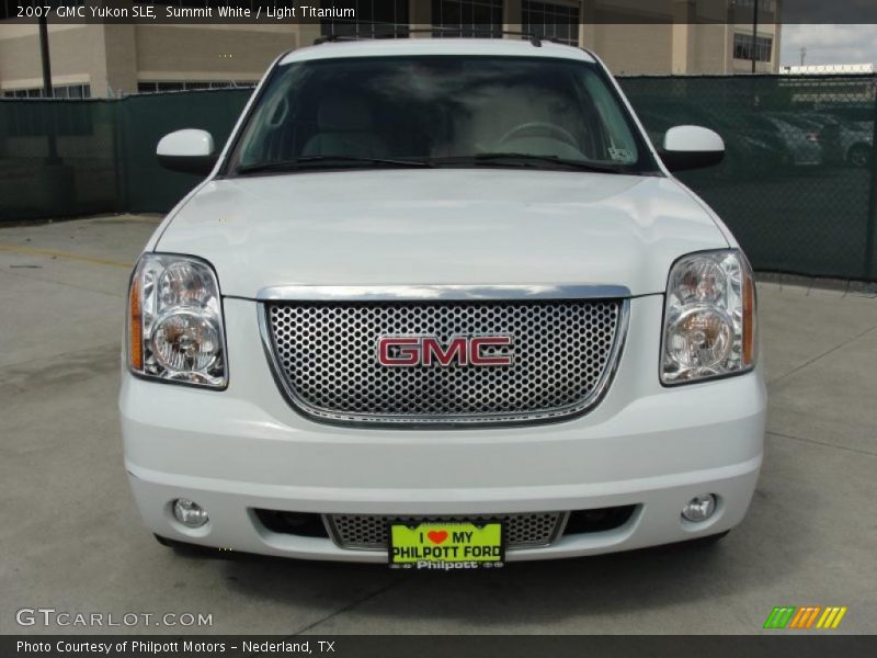 Summit White / Light Titanium 2007 GMC Yukon SLE