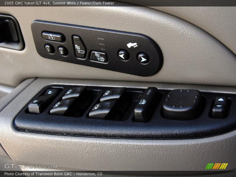 Summit White / Pewter/Dark Pewter 2005 GMC Yukon SLT 4x4