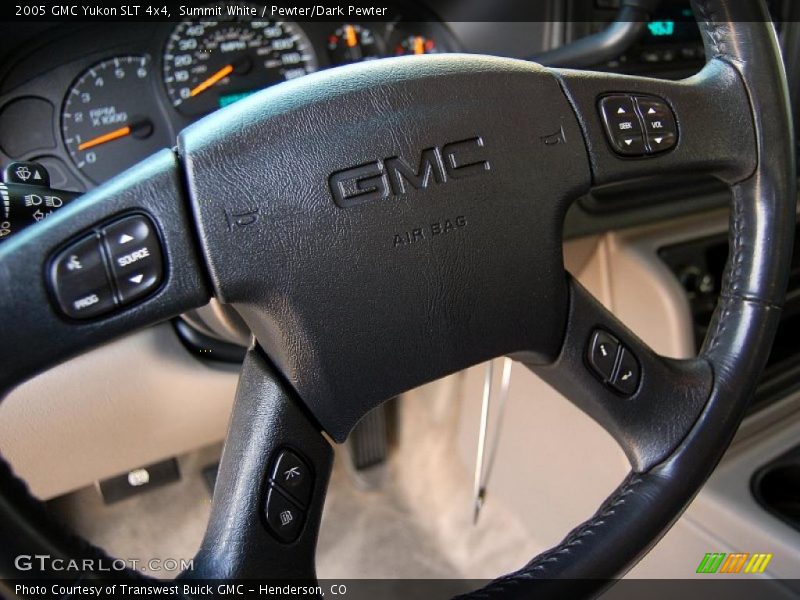 Summit White / Pewter/Dark Pewter 2005 GMC Yukon SLT 4x4