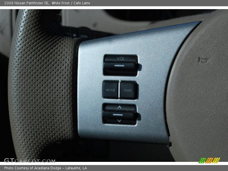 White Frost / Cafe Latte 2009 Nissan Pathfinder SE
