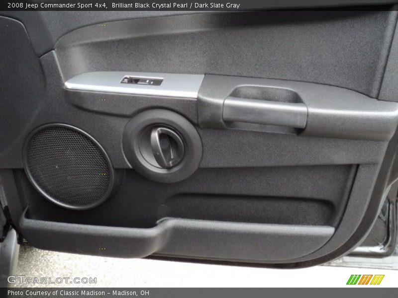 Brilliant Black Crystal Pearl / Dark Slate Gray 2008 Jeep Commander Sport 4x4