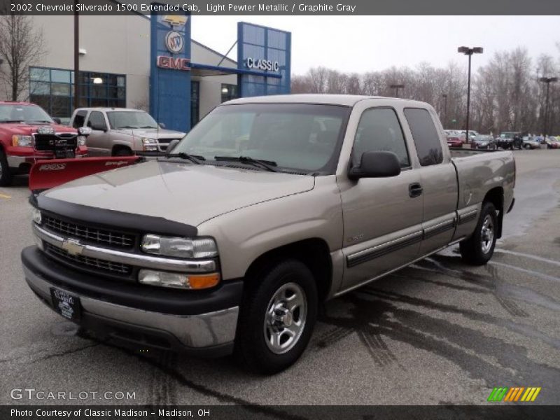 Light Pewter Metallic / Graphite Gray 2002 Chevrolet Silverado 1500 Extended Cab