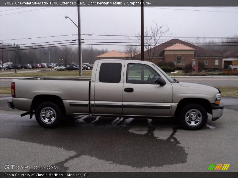 Light Pewter Metallic / Graphite Gray 2002 Chevrolet Silverado 1500 Extended Cab