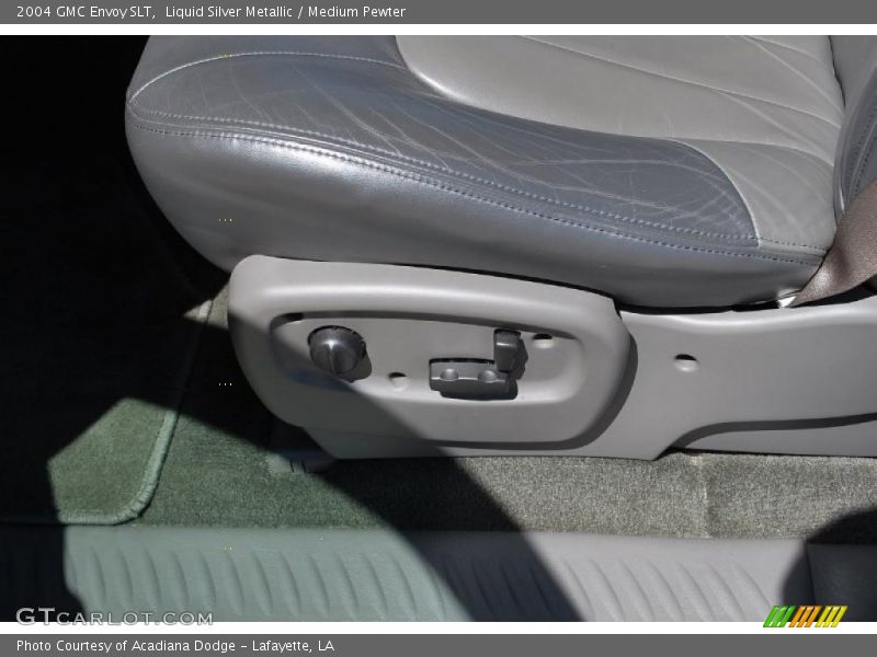 Liquid Silver Metallic / Medium Pewter 2004 GMC Envoy SLT