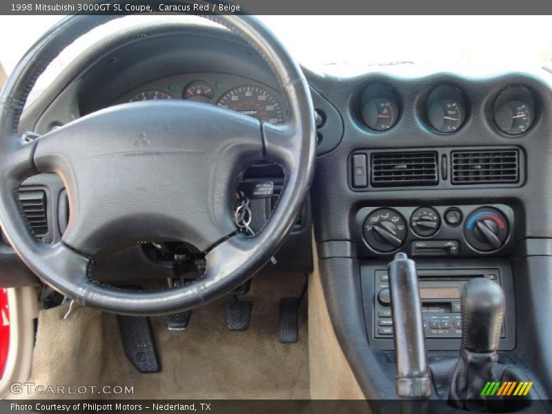 Dashboard of 1998 3000GT SL Coupe