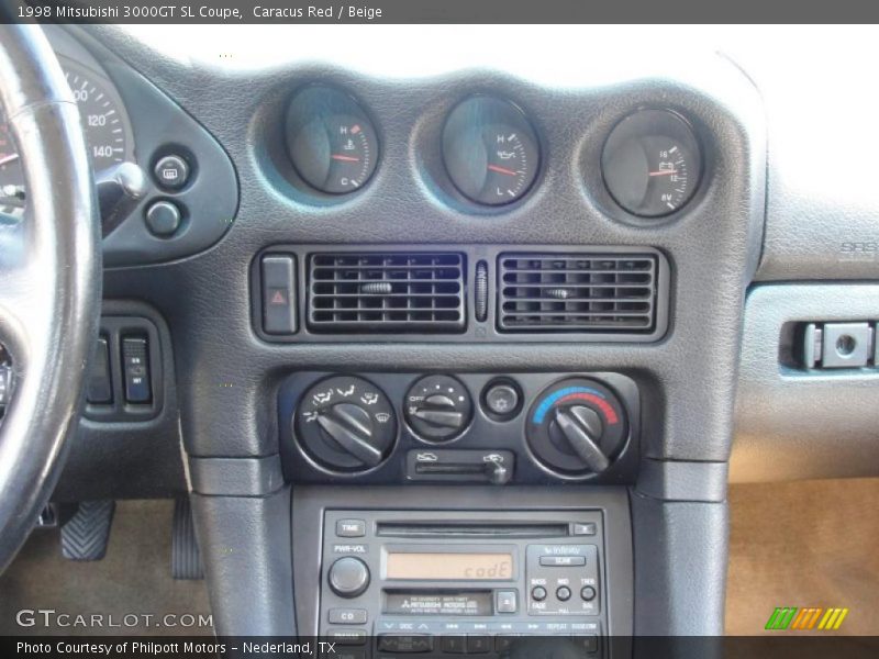 Controls of 1998 3000GT SL Coupe