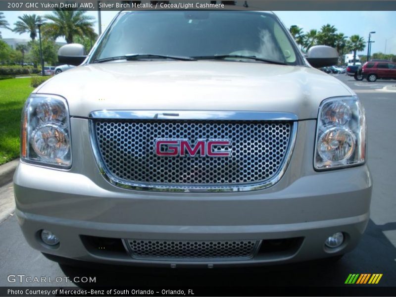 Silver Birch Metallic / Cocoa/Light Cashmere 2007 GMC Yukon Denali AWD