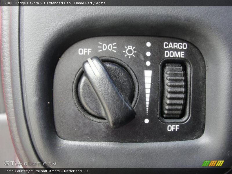 Controls of 2000 Dakota SLT Extended Cab