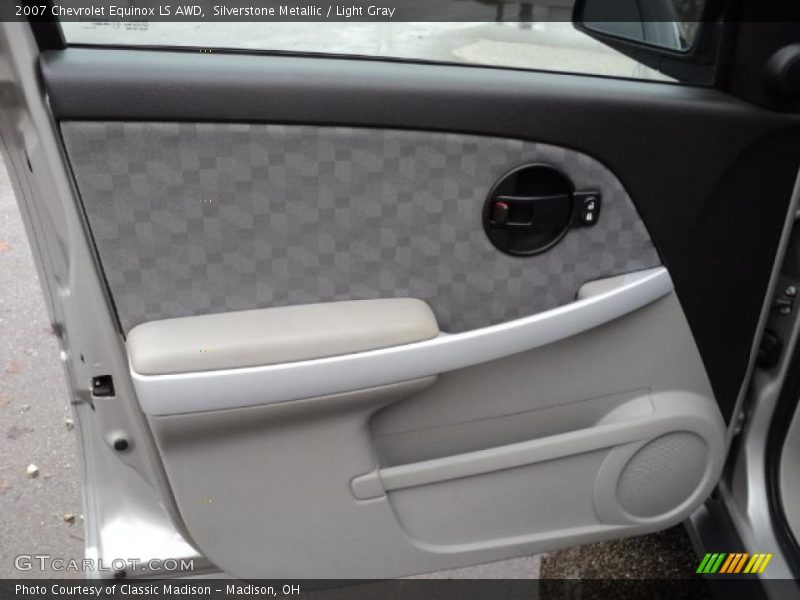 Silverstone Metallic / Light Gray 2007 Chevrolet Equinox LS AWD