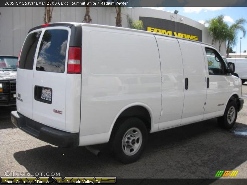 Summit White / Medium Pewter 2005 GMC Savana Van 2500 Cargo