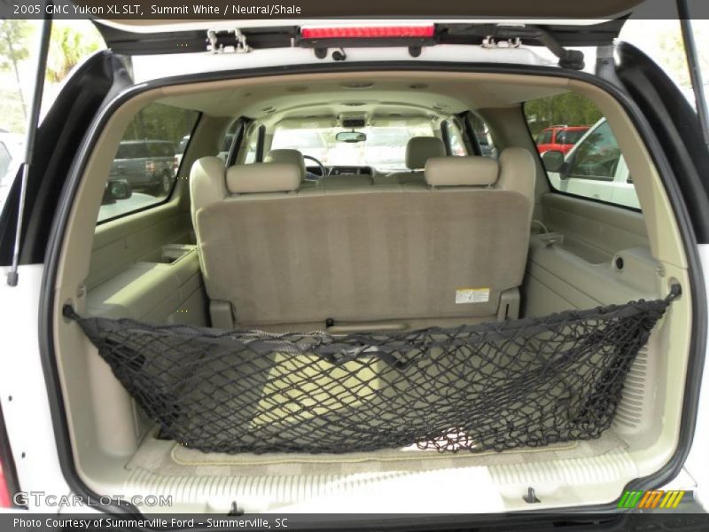  2005 Yukon XL SLT Trunk