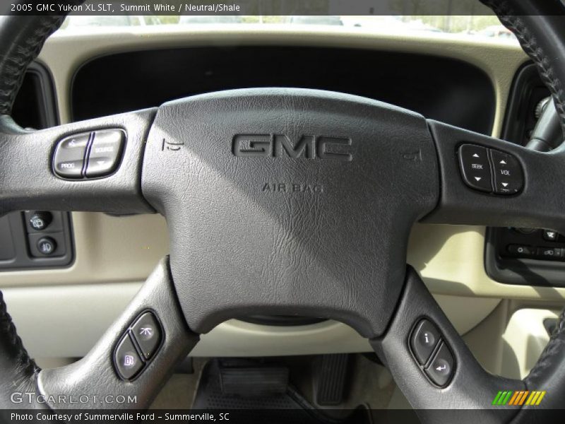 Controls of 2005 Yukon XL SLT