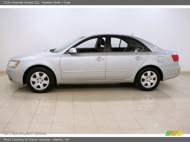 Radiant Silver / Gray 2010 Hyundai Sonata GLS