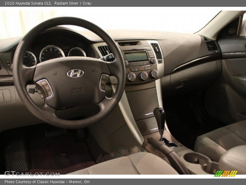 Radiant Silver / Gray 2010 Hyundai Sonata GLS