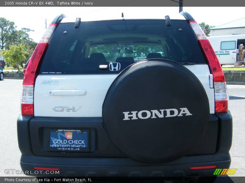 Taffeta White / Ivory 2005 Honda CR-V EX 4WD