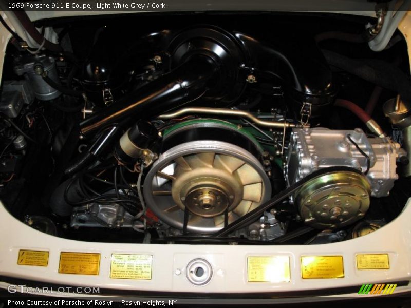 1969 911 E Coupe Engine - 2.2 Liter SOHC 12-Valve Flat 6 Cylinder