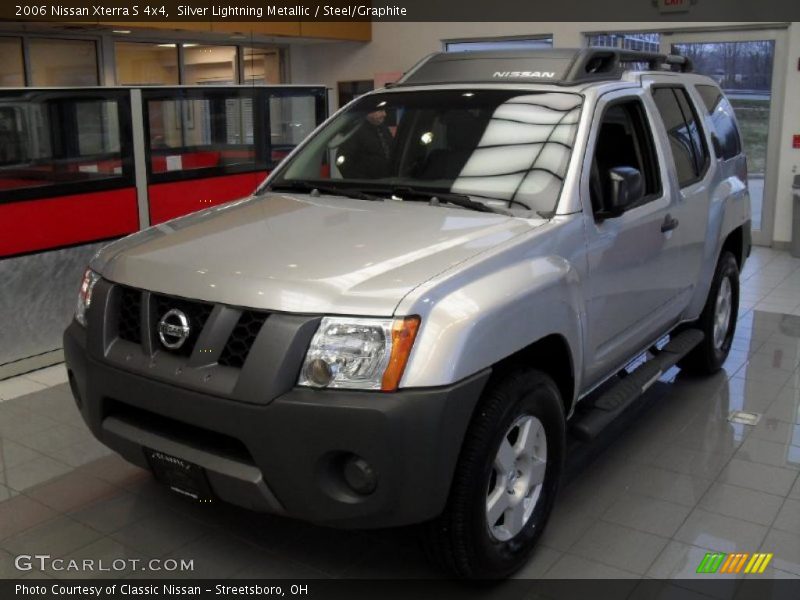 Silver Lightning Metallic / Steel/Graphite 2006 Nissan Xterra S 4x4