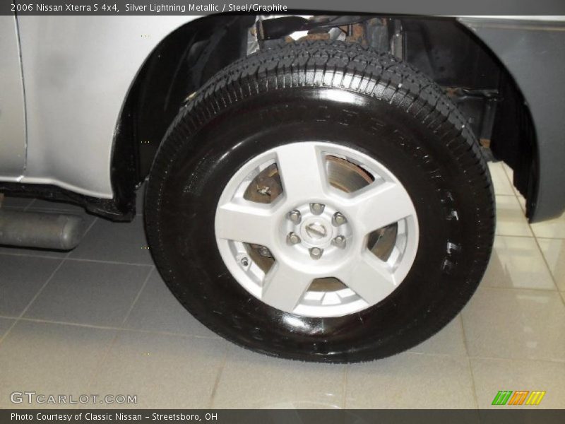 Silver Lightning Metallic / Steel/Graphite 2006 Nissan Xterra S 4x4