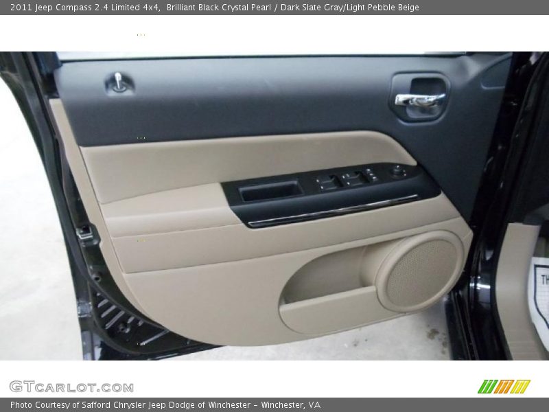 Brilliant Black Crystal Pearl / Dark Slate Gray/Light Pebble Beige 2011 Jeep Compass 2.4 Limited 4x4