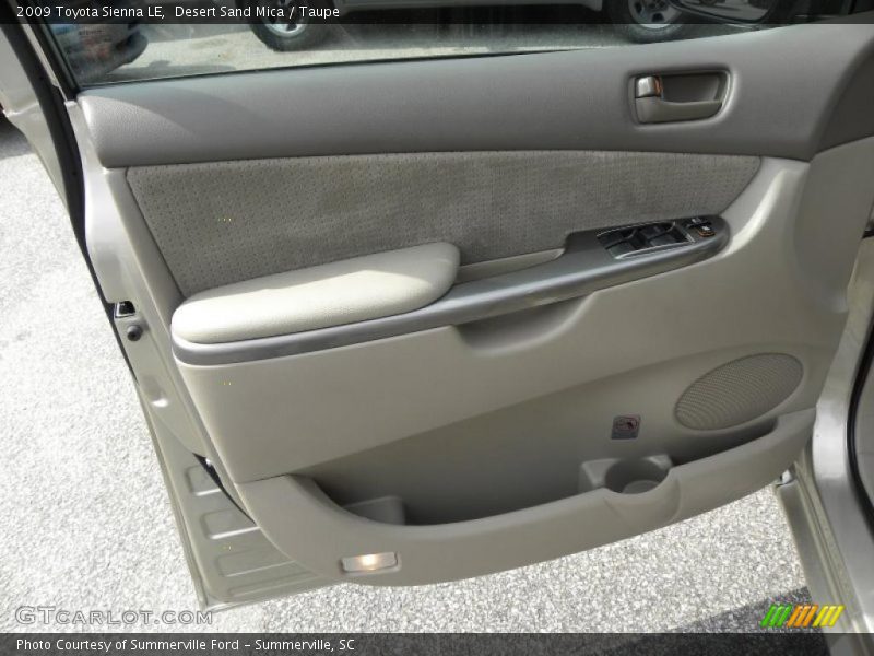 Desert Sand Mica / Taupe 2009 Toyota Sienna LE