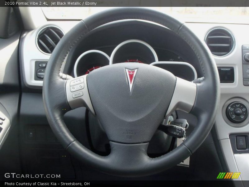 Jet Black Metallic / Ebony 2010 Pontiac Vibe 2.4L