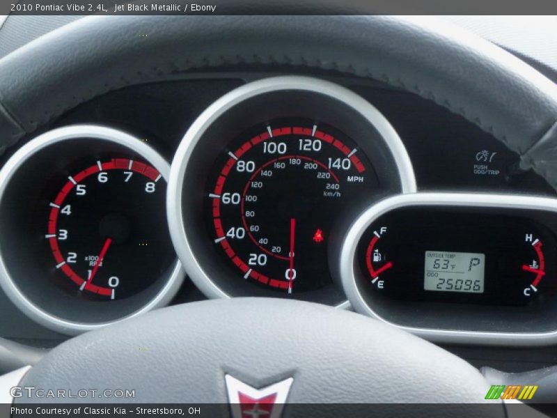 Jet Black Metallic / Ebony 2010 Pontiac Vibe 2.4L