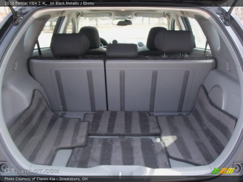  2010 Vibe 2.4L Trunk