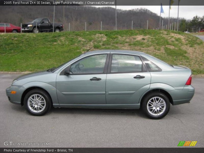 Light Tundra Metallic / Charcoal/Charcoal 2005 Ford Focus ZX4 SE Sedan