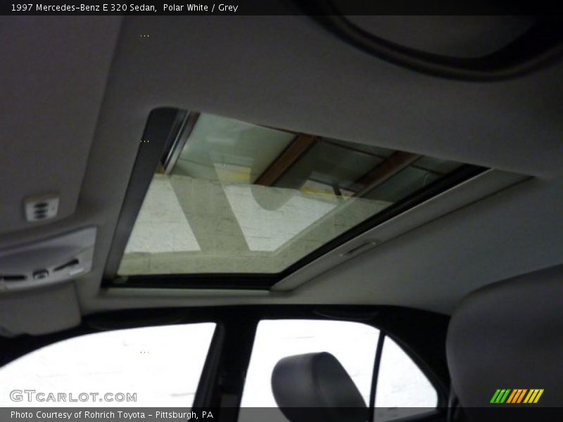 Polar White / Grey 1997 Mercedes-Benz E 320 Sedan