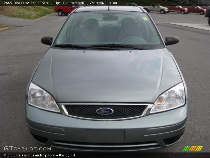 Light Tundra Metallic / Charcoal/Charcoal 2005 Ford Focus ZX4 SE Sedan