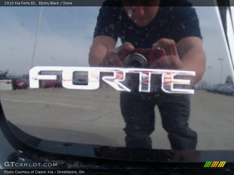Ebony Black / Stone 2010 Kia Forte EX