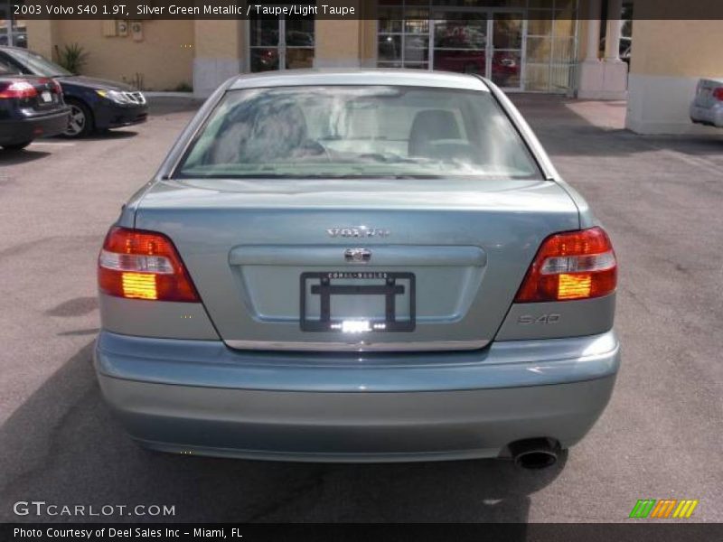 Silver Green Metallic / Taupe/Light Taupe 2003 Volvo S40 1.9T