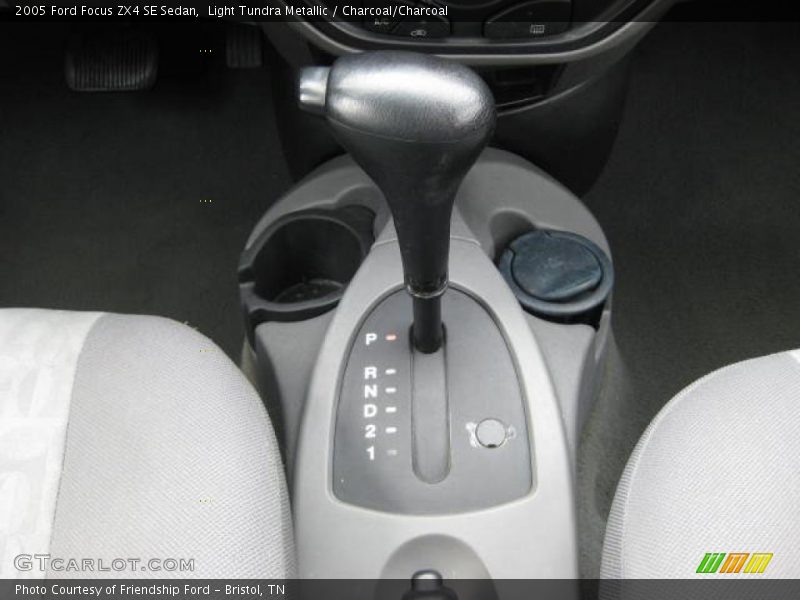Light Tundra Metallic / Charcoal/Charcoal 2005 Ford Focus ZX4 SE Sedan