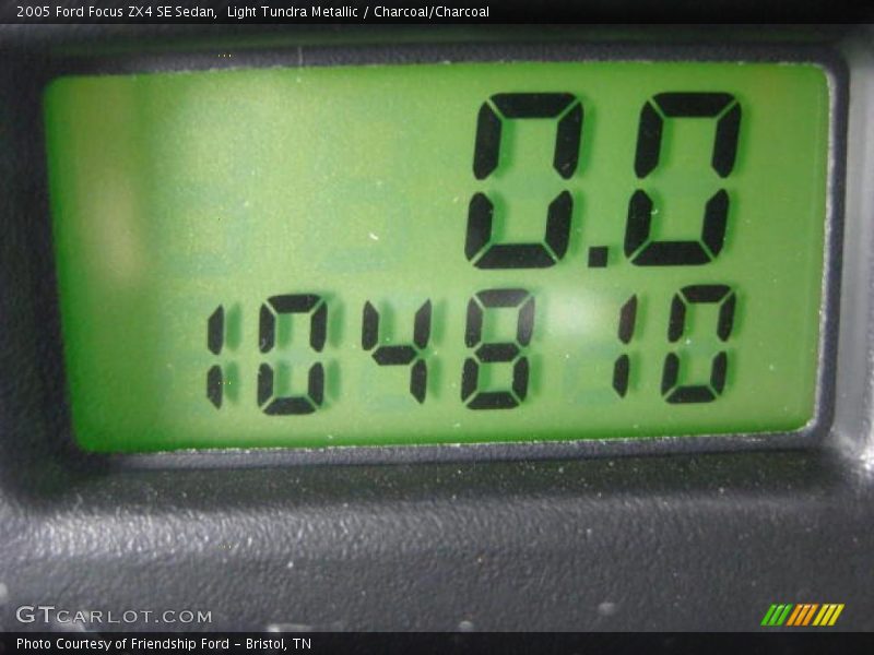 Light Tundra Metallic / Charcoal/Charcoal 2005 Ford Focus ZX4 SE Sedan