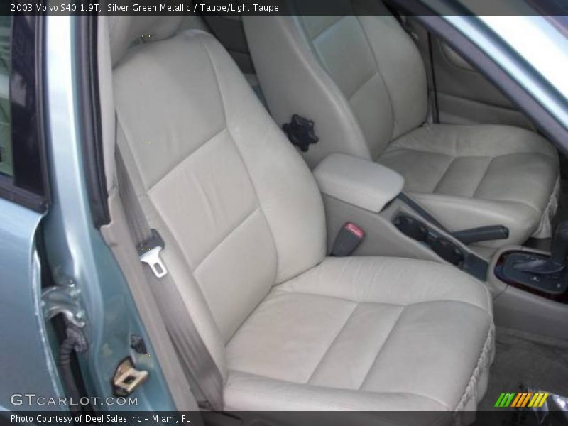 Silver Green Metallic / Taupe/Light Taupe 2003 Volvo S40 1.9T
