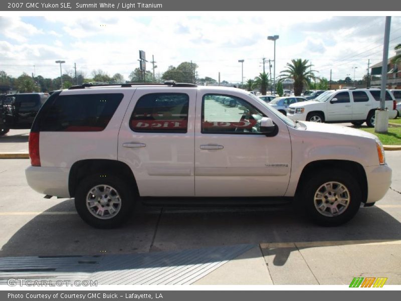 Summit White / Light Titanium 2007 GMC Yukon SLE